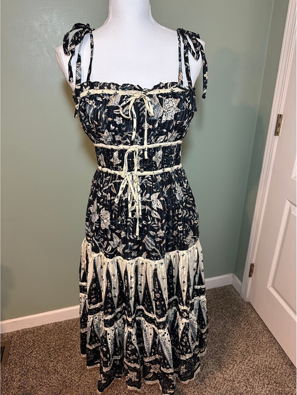 Ulla Johnson Indah Smocked Bodice Floral Midi Dress Black Cream Sz 4